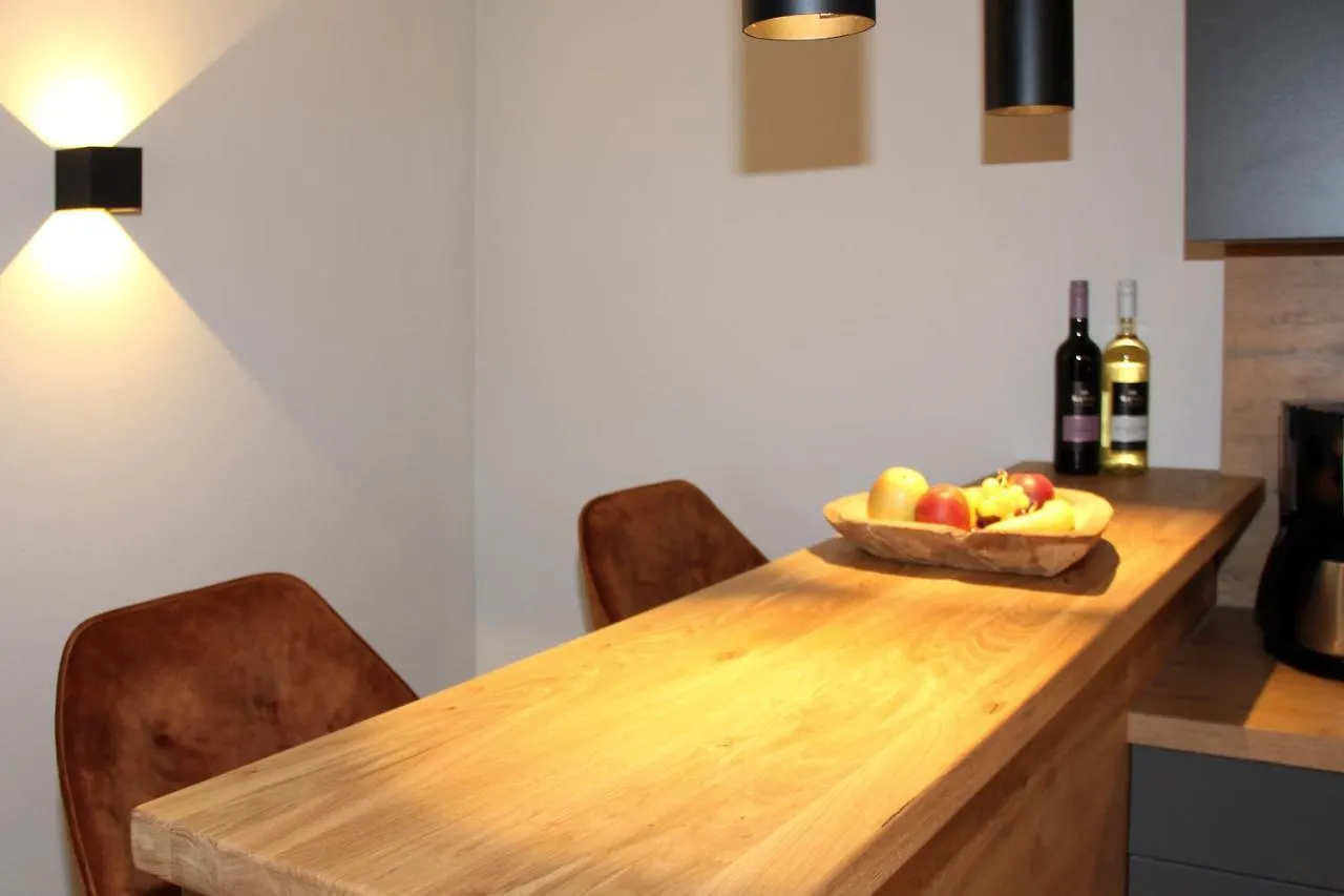 Bergzauber Wohlfuehlchalets - Skipiste - Private Sauna Больстерланг Германия