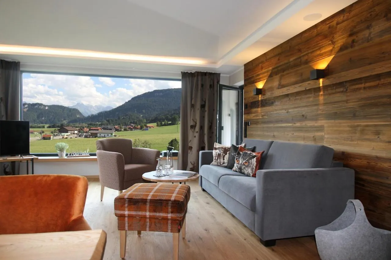Bergzauber Wohlfuehlchalets - Skipiste - Private Sauna Bolsterlang Apartment