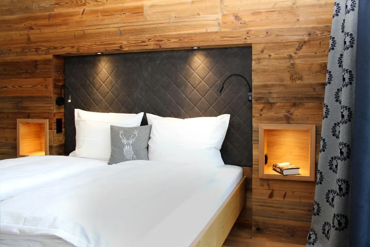Bergzauber Wohlfuehlchalets - Skipiste - Private Sauna Bolsterlang 0*,