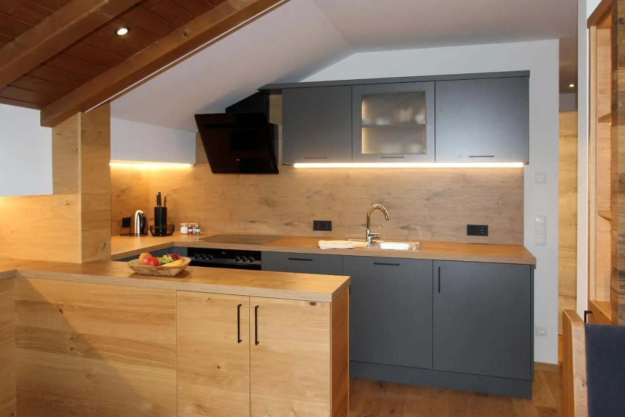Apartment Bergzauber Wohlfuehlchalets - Skipiste - Private Sauna Bolsterlang